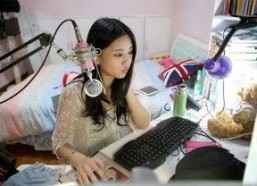 娱乐主播吃瓜内容介绍大全,主播揭秘明星幕后故事